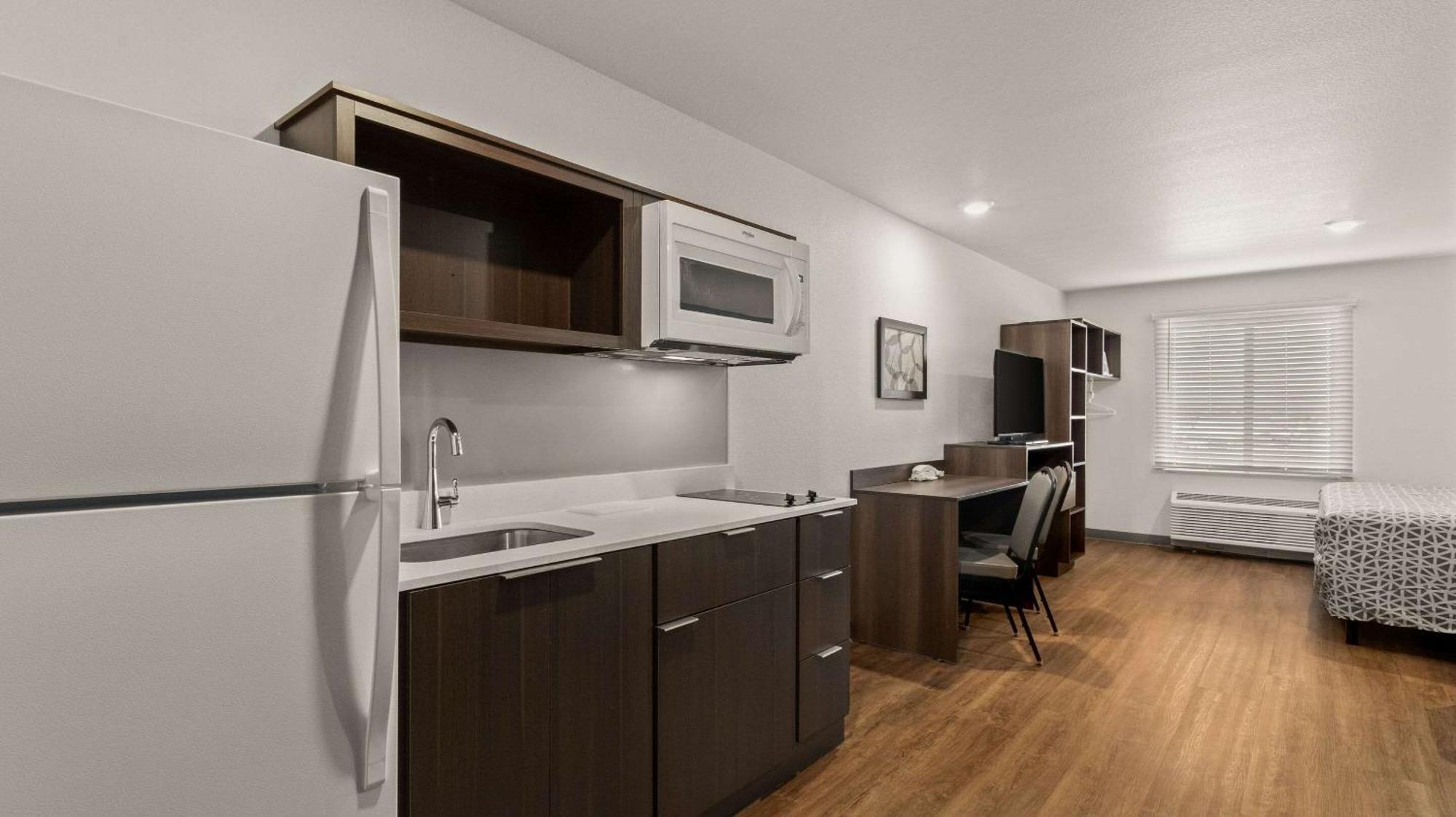 Woodspring Suites กรีลีย์ ภายนอก รูปภาพ